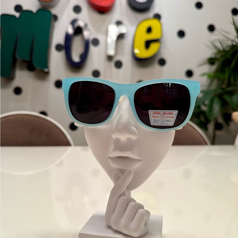 Vintage Deadstock 80s 90s Unisex Aqua Frost Translucent Color Change Sunglasses